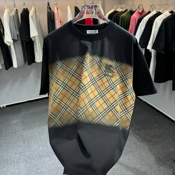 BURBERRY BLACK