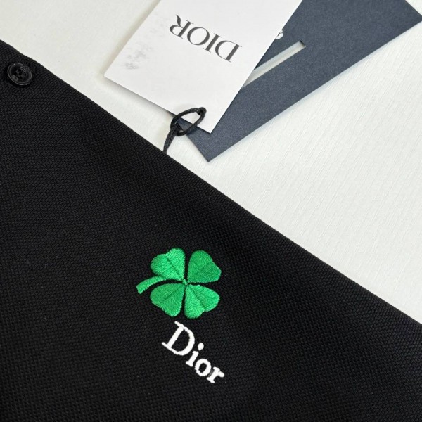 DIOR FIVE-LEAFED CLOVER 4
