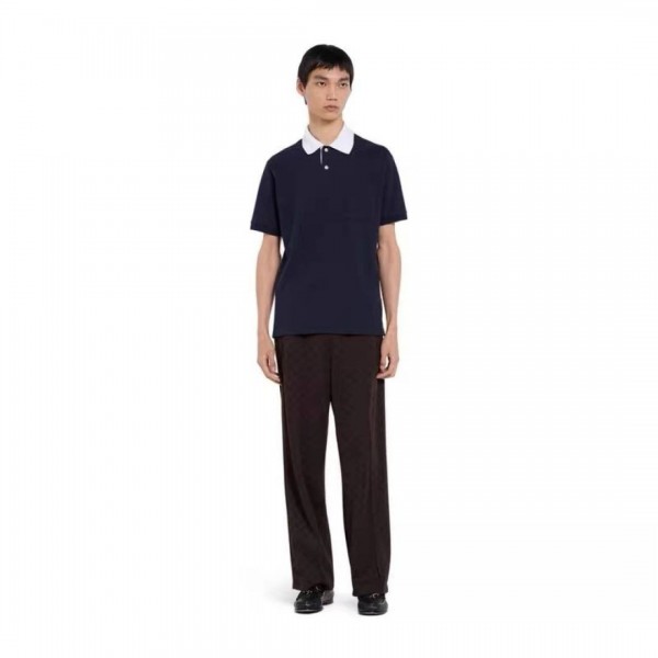 GUCCI COLLAR WITH POCKETS