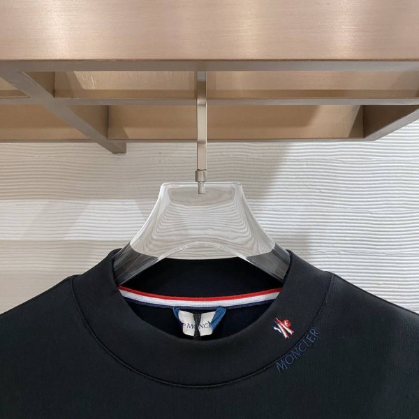 Moncler Neck Logo Striped Black Sweatshirt 2