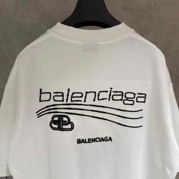 BALENCIAAGA WHITE COLOR SIDE LOGO 2