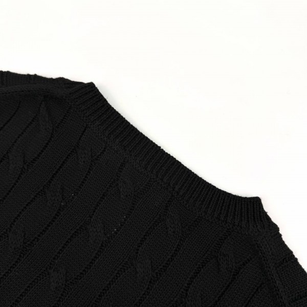 BLACK ROUND NECK 4