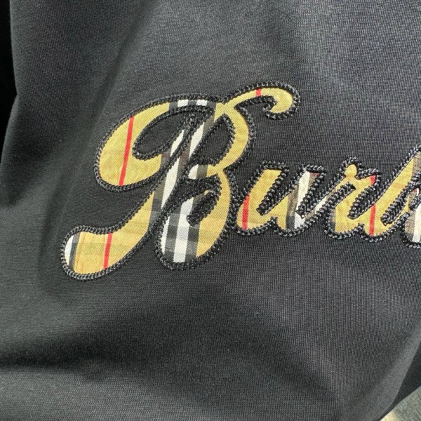 BURBERRY BLACK COLOR MIDDLE LOGO 5