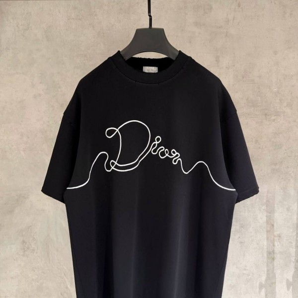 DIOR WRITTEN BLACK COLOR T-SHIRT
