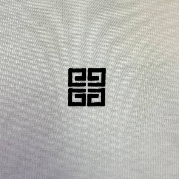 GIVENCHY WHITE 4