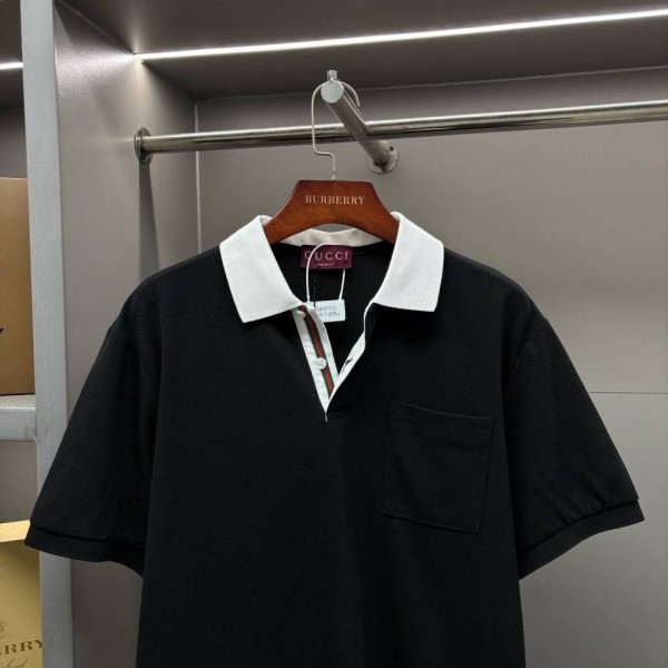 GUCCI COLLARED AND POCKETED BLACK T-SHIRT 2