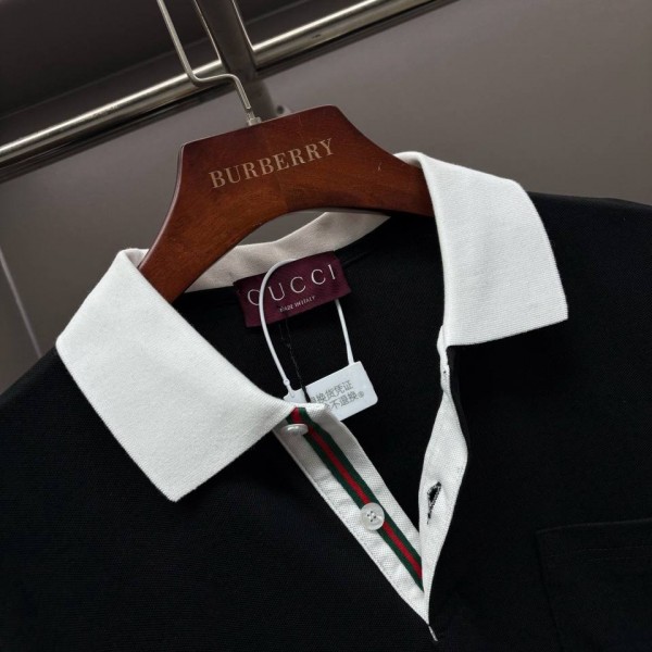 GUCCI COLLARED AND POCKETED BLACK T-SHIRT 3