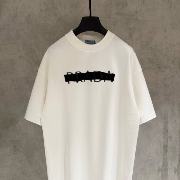 prada white color T-shirt with a black stripe in the middle